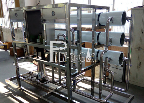 Planta del RO del agua cruda 6000 LPH de la perforación proveedor