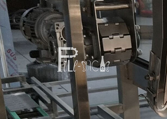 450BPH máquina de rellenar del tarro de 20 litros proveedor