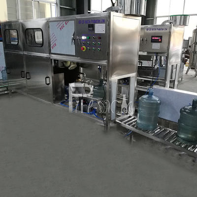 Línea de relleno del agua del cubo de 120 BPH proveedor