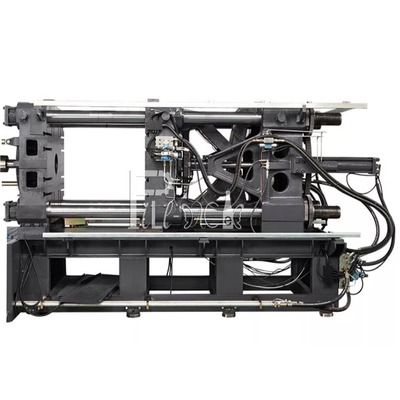 Máquina plástica horizontal del moldeo a presión del objeto semitrabajado 2600KN para el servo del cubo del ANIMAL DOMÉSTICO conducido proveedor