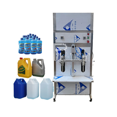 Máquina de llenado de botellas líquidas lineales semiautomáticas Aceite esencial de agua mineral proveedor
