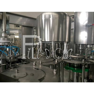 Cadena de producción del agua mineral de la botella del ANIMAL DOMÉSTICO 3000BPH 500ml que aclara capsular de relleno proveedor