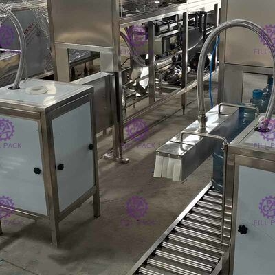 Máquina embotelladora de agua de 5 galones, 120BPH, con cubeta de nivel de 5 mm proveedor