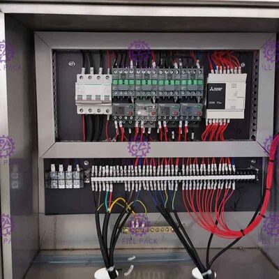 Válvula auto de la operación Sus304 que bebe la máquina del tratamiento de aguas del Ro 4000lph proveedor