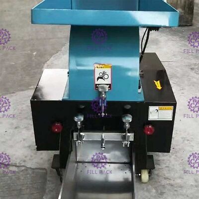 SUS316 máquina de la fabricación del objeto semitrabajado del ANIMAL DOMÉSTICO del molde 3850KN proveedor