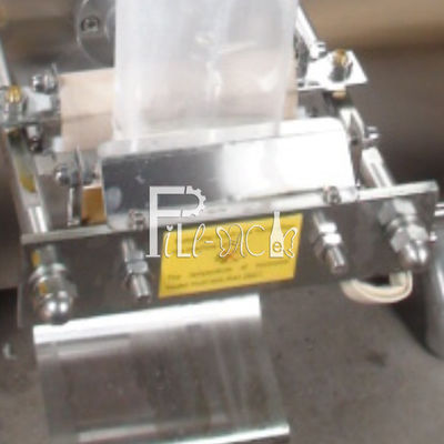 Máquina de rellenar del agua de la bolsita de la higiene 100ML proveedor
