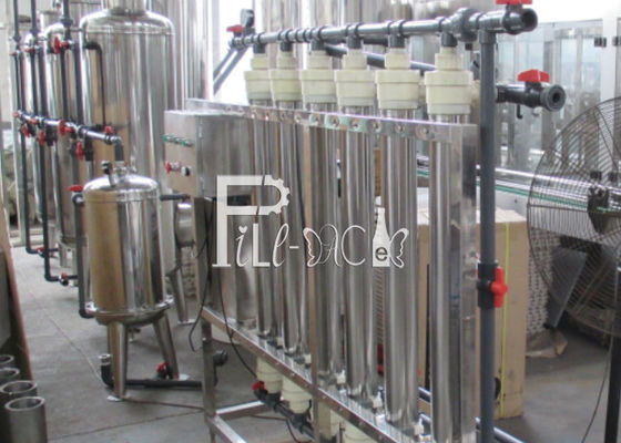 Máquina del tratamiento de aguas de la ósmosis reversa del agua de manatial 3000LPH proveedor