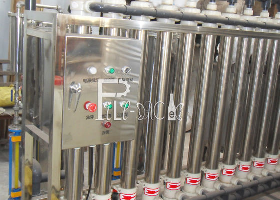 Línea de embotellamiento del agua planta hueco del RO de la filtración 4000 LPH de la fibra proveedor