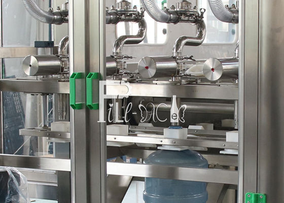 600BPH conducido mecánico embotelladora del agua de 5 galones proveedor