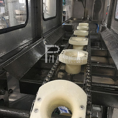 Agua alcalina caliente que aclara la línea de relleno del galón de 120 BPH proveedor