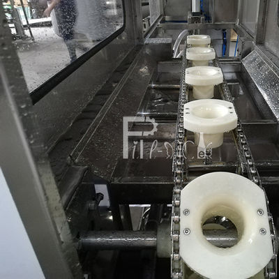 Bomba de Nanfang que aclara el llenador de la botella del galón de 120 BPH proveedor