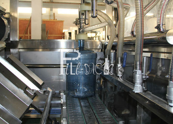 máquina de rellenar del agua mineral 2000BPH proveedor