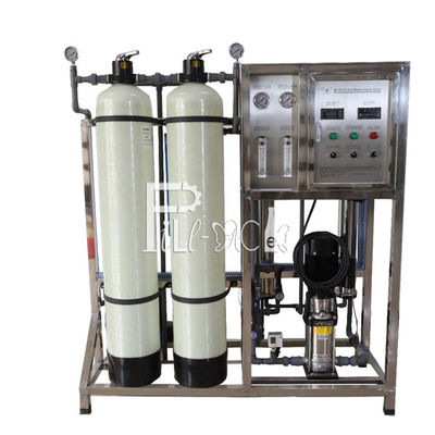 Membrana SS304 que contiene la instalación de tratamiento del RO 1500LPH proveedor