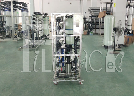 Depuradora del RO del agua potable 2000LPH con la membrana 4040 para la fábrica del agua proveedor