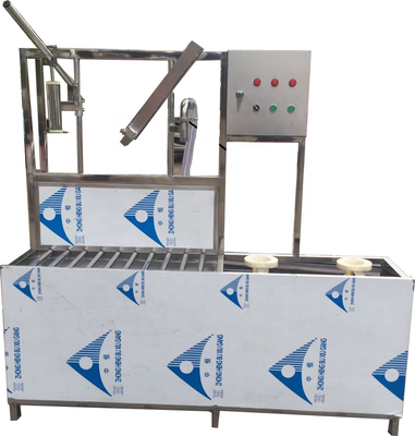 Máquina de rellenar del galón de 80BPH 20L semi automática proveedor
