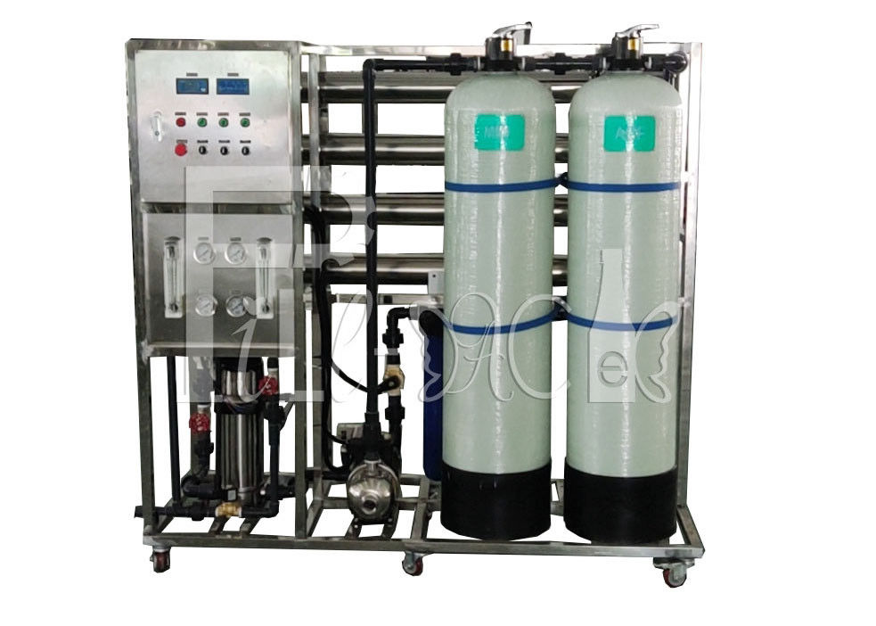 Depuradora del RO del agua potable 2000LPH con la membrana 4040 para la fábrica del agua proveedor