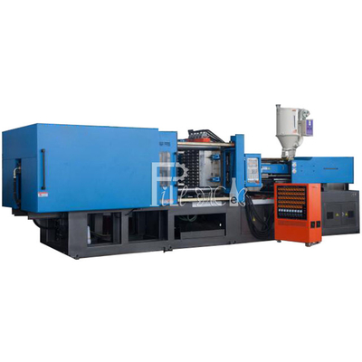 Máquina plástica horizontal del moldeo a presión del objeto semitrabajado 2600KN para el servo del cubo del ANIMAL DOMÉSTICO conducido